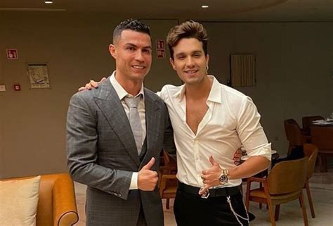 rolex luan santana preço|Cristiano Ronaldo presenteia Luan Santana com .